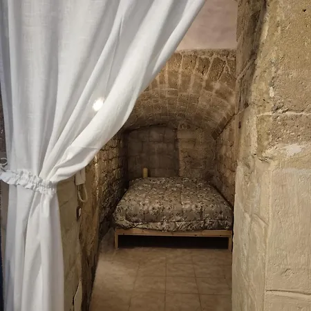Apartamento La Casa Di Ema Bari Exterior foto